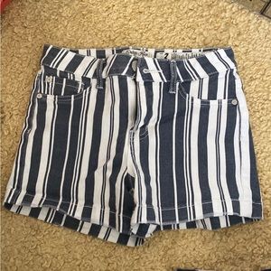Stripped jean shorts